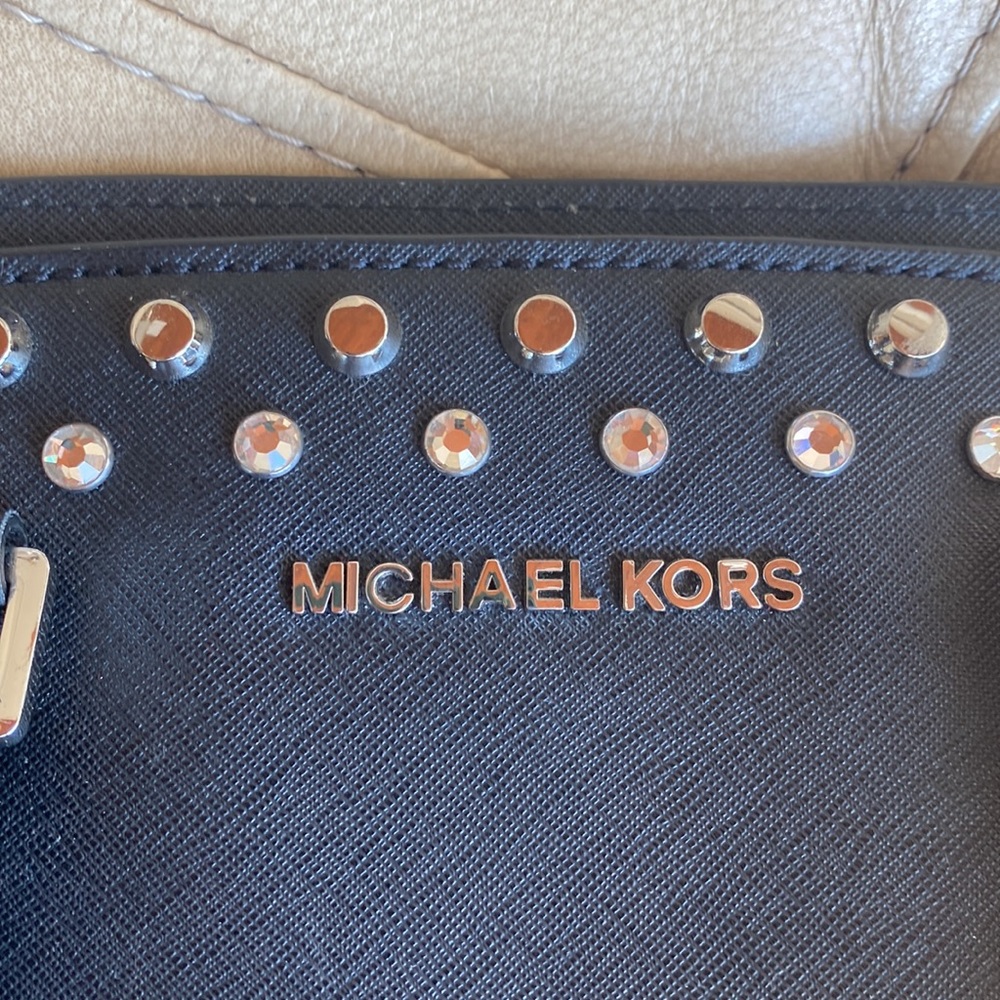 Michael Michael Kors Top Handle Bag - Picture 3 of 11